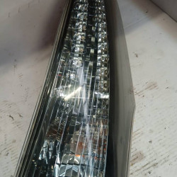 PILOTO TRASERO DERECHO MITSUBISHI GRANDIS (NA0W) BSY