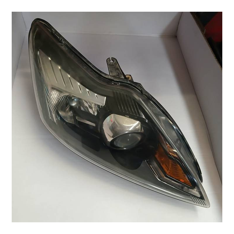 FARO DERECHO FORD FOCUS BERLINA (CAP) 8M5113D152CD