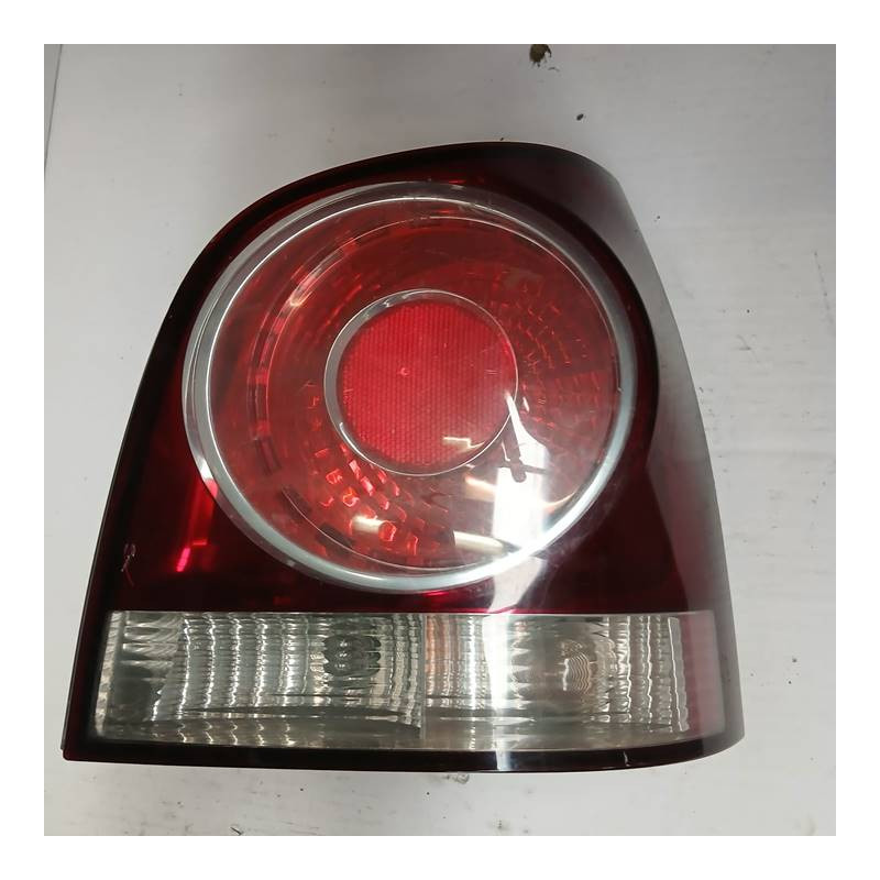 PILOTO TRASERO DERECHO VOLKSWAGEN POLO IV (9N3) BUD