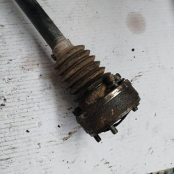 TRANSMISION DELANTERA IZQUIERDA VOLKSWAGEN POLO IV (9N3) BUD