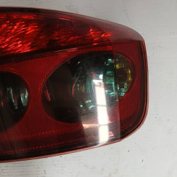 PILOTO TRASERO DERECHO PEUGEOT 407 RFN5 VELOCIDADES