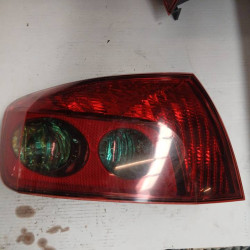 PILOTO TRASERO IZQUIERDO PEUGEOT 407 RFN5 VELOCIDADES