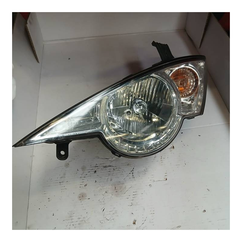 FARO IZQUIERDO SSANGYONG ACTYON D20DT