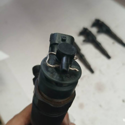 INYECTOR PEUGEOT 206 8HX0445110075