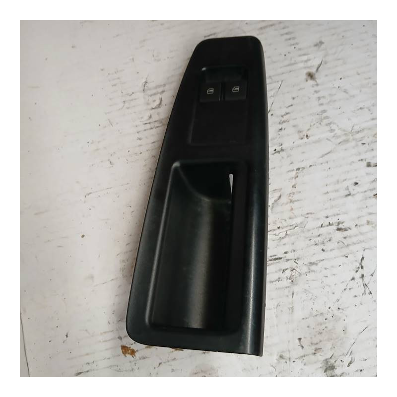 MANDO ELEVALUNAS DELANTERO IZQUIERDO VOLKSWAGEN POLO III BERLINA (6N2) ALD6Q1867171E
