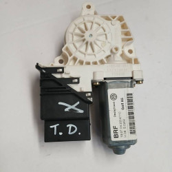 MOTOR ELEVALUNAS TRASERO DERECHO VOLKSWAGEN GOLF V (1K1)(10.2003) BKD1K09597704C