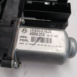 MOTOR ELEVALUNAS DELANTERO DERECHO VOLKSWAGEN GOLF V (1K1)(10.2003) BKD1K0959792C