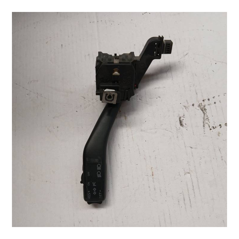 MANDO LUCES SEAT LEON (1P1) BKD1K0953513A