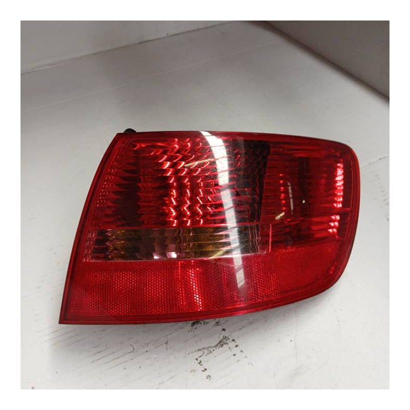 PILOTO TRASERO DERECHO AUDI A6 BERLINA (4B2) AKE6 VELOCIDADES89036920