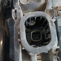 PILOTO TRASERO DERECHO FORD TOURNEO COURIER (C4A) SFCDET7613404AF