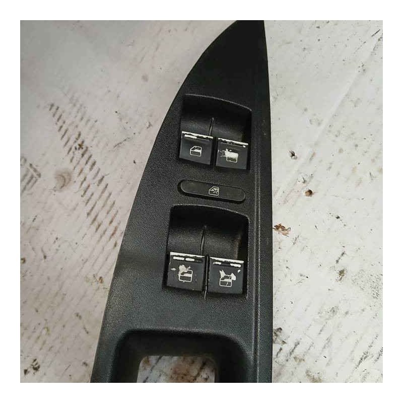 MANDO ELEVALUNAS DELANTERO IZQUIERDO SEAT ALTEA (5P1) BKD1K4959857