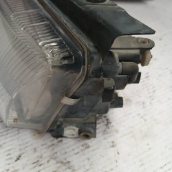 FARO IZQUIERDO VOLKSWAGEN PASSAT BERLINA (3B2) AFN