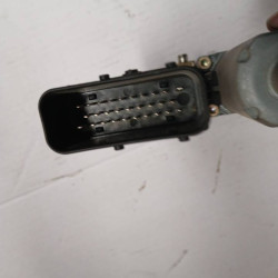 MOTOR ELEVALUNAS DELANTERO IZQUIERDO VOLKSWAGEN PASSAT BERLINA (3B3) AWX9776105404301