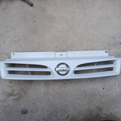 REJILLA DELANTERA NISSAN PRIMASTAR (X83) SIN FICHA TECNICA